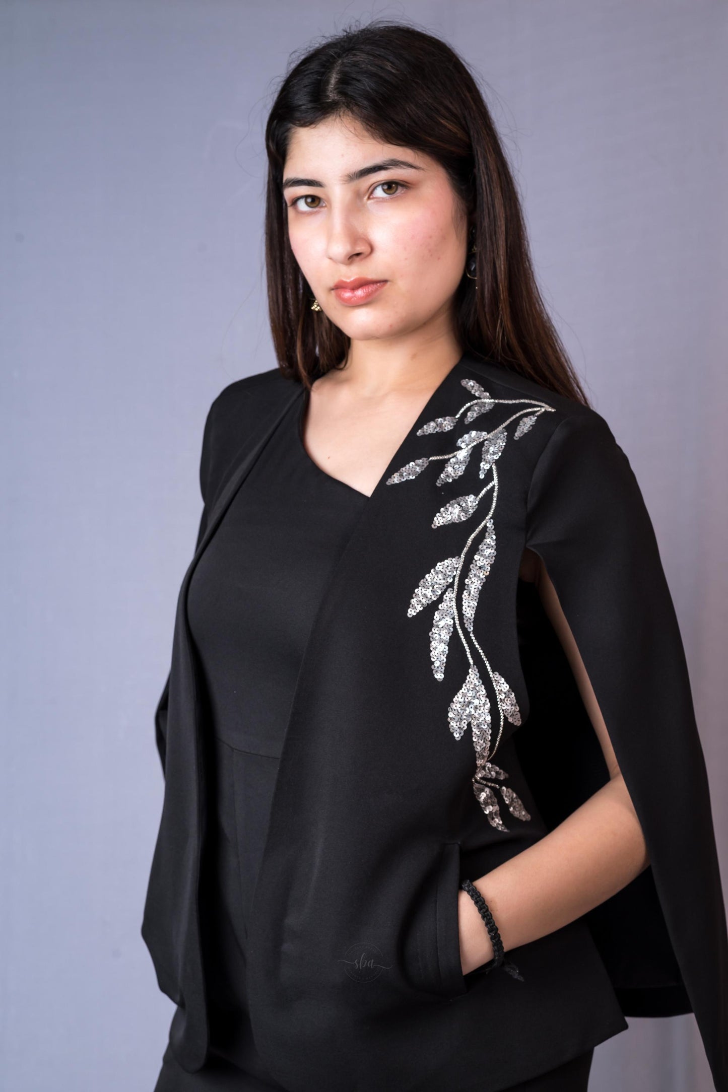 Cairo cape (Black) - SPF wear